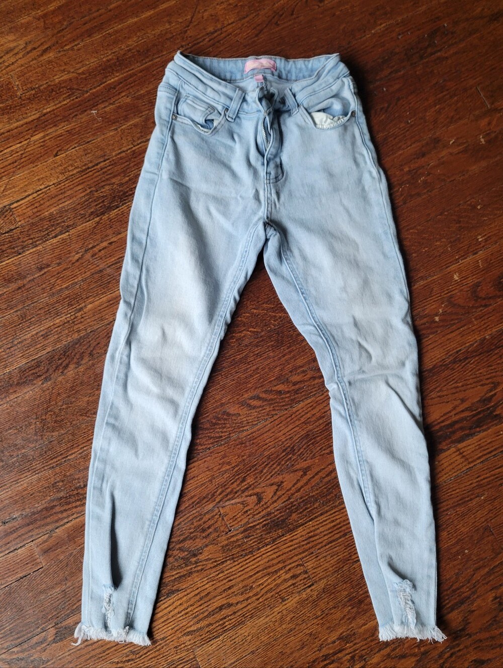 Bamboo Women’s Distressed Denim Jeans – Size 3 Light Wash